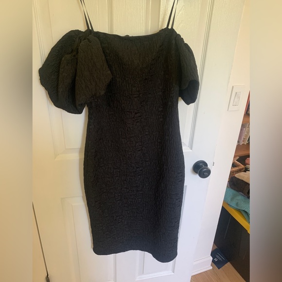 Black Laundry Dress - Picture 2 of 7